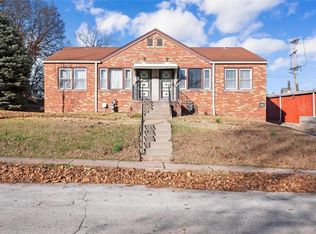 6111 Victoria Ave, Saint Louis, MO 63139