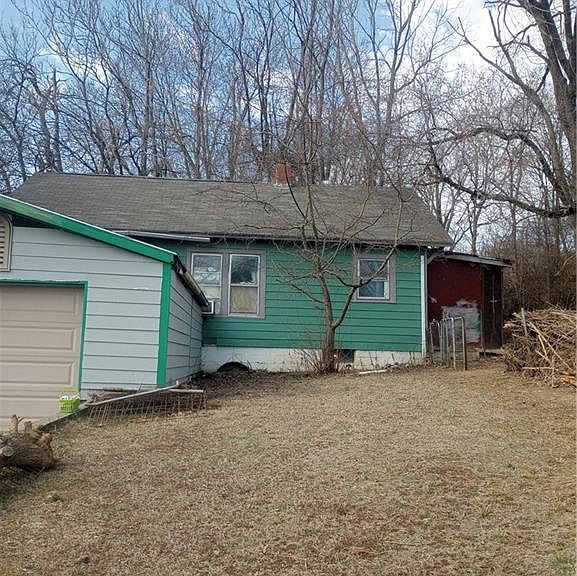 Listing photo 4