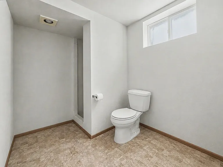 16815 NE 6th Pl — Photo 29