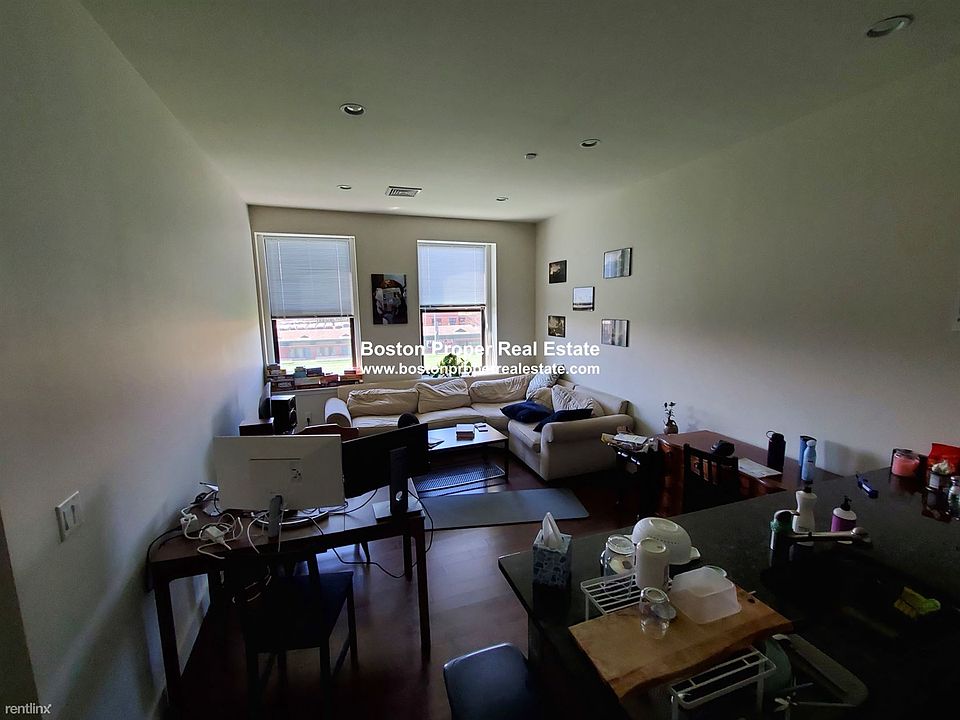 460 Harrison Ave. #325 Boston - South End Unit Photo 2