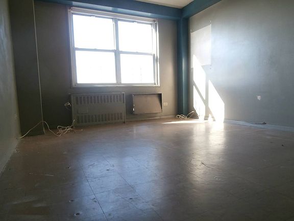 3rd image of 2650 Olinville Ave #15G