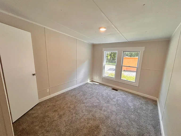 415 Old Statesville Rd — Photo 20