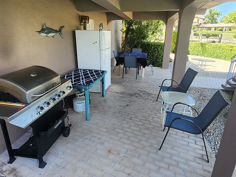 900 Corte Del Sol — Photo 15