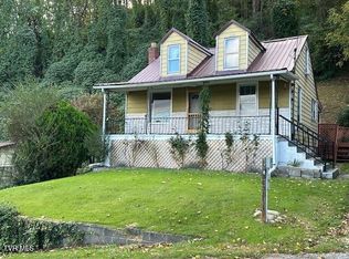 3135 3rd Ave, Saint Paul, VA 24283