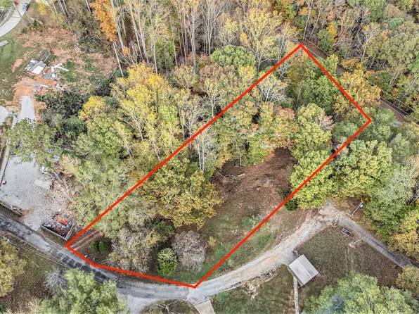 312 Louie Ln, Canton, GA 30115