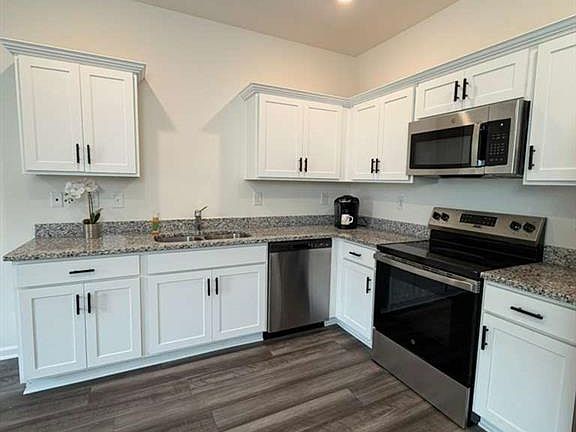 2nd image of 59 Padley Dr