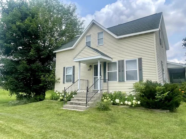 320 North Clinton Street, Princeton, WI 54968