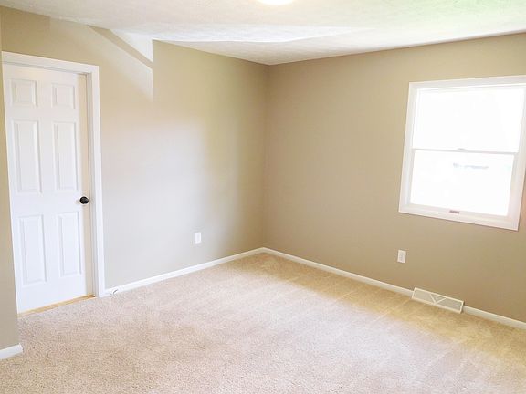 2nd image of 1145 W Chester Dr