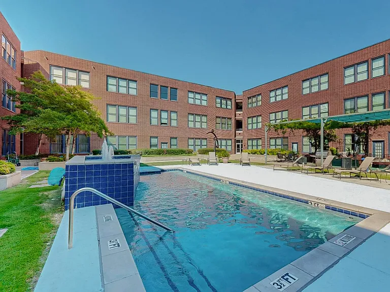 2502 Live Oak St #217 — Photo 31