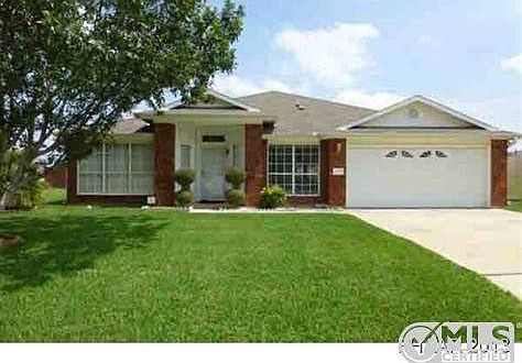 1st image of 2203 Creek Dr