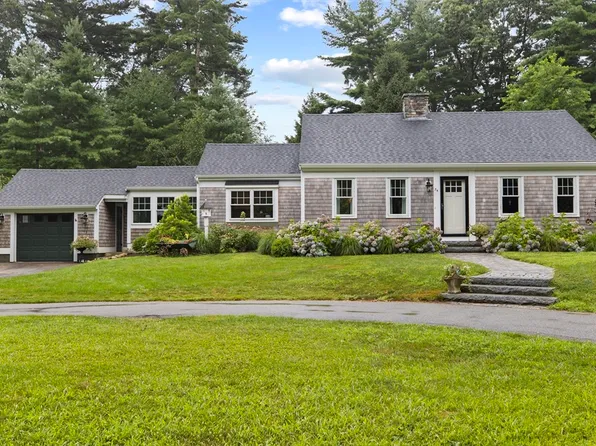 34 Arrowhead Rd, Duxbury, MA 02332