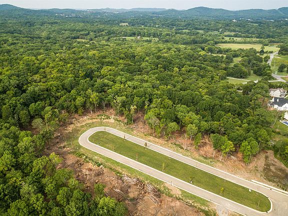 4th image of 147 Asher Downs Cir #15