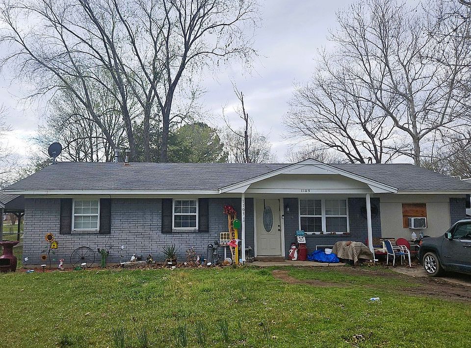 1st image of 1105 NW 10th St