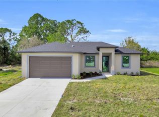 2503 41st St SW, Lehigh Acres, FL 33976
