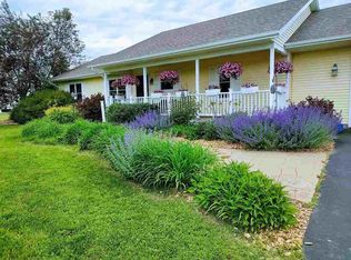 1362 Tracy Ln, Petoskey, MI 49770