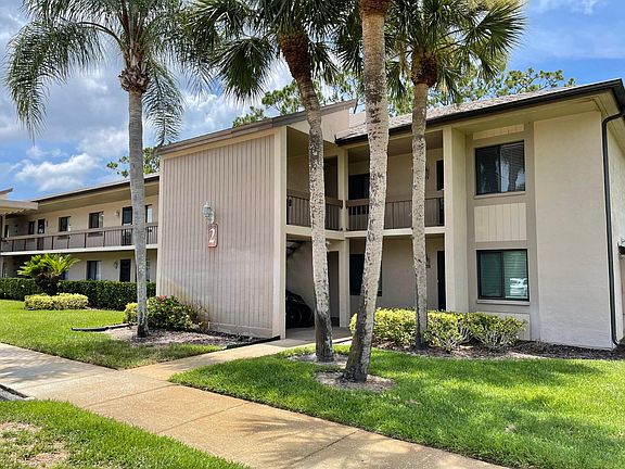3rd image of 212 Mary Dr #212