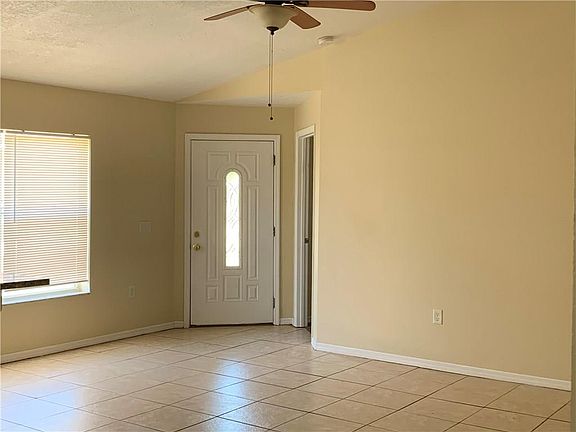 3rd image of 4735 29th Ave