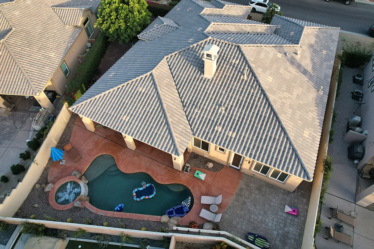 Photo 2 of 72 - 81836 Via San Clemente - La Quinta, CA Building Photo - 81836 Via San Clemente