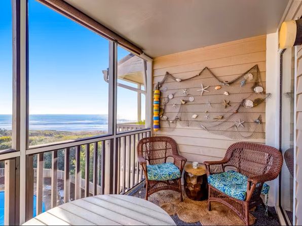 2111 W Fort Macon Rd #300