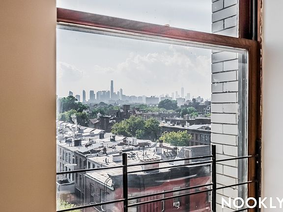 5th image of 619 Throop Ave #Penthouse 2