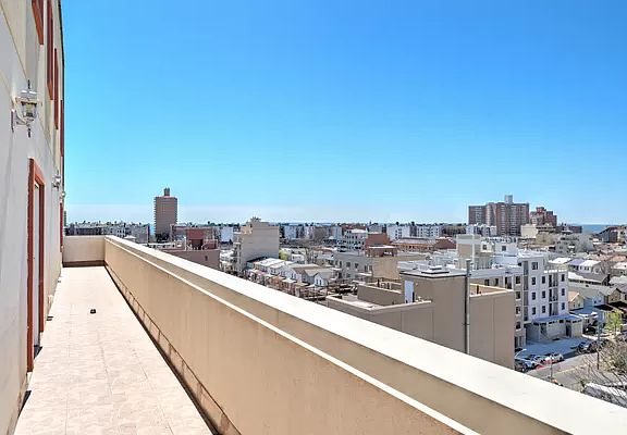 2nd image of 2964 Brighton 6 St #8
