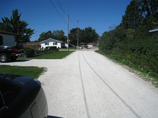 CORNER OF NORTH CT