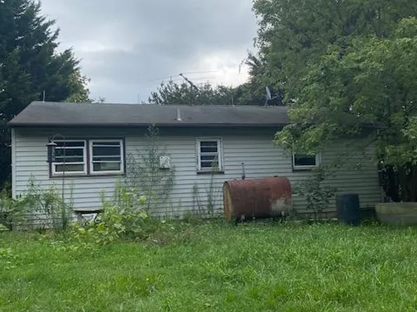 18520 Trundle Rd, Dickerson, MD 20842