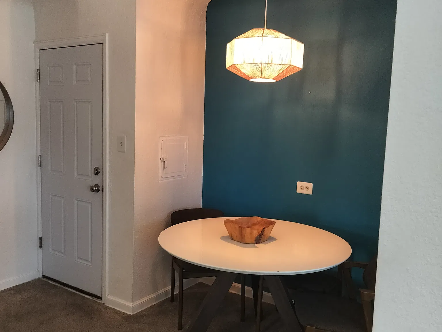 2 bed, 614 sqft, $1,600 — Photo 4