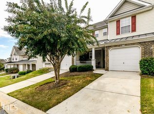 418 Red Coat Ln, Woodstock, GA