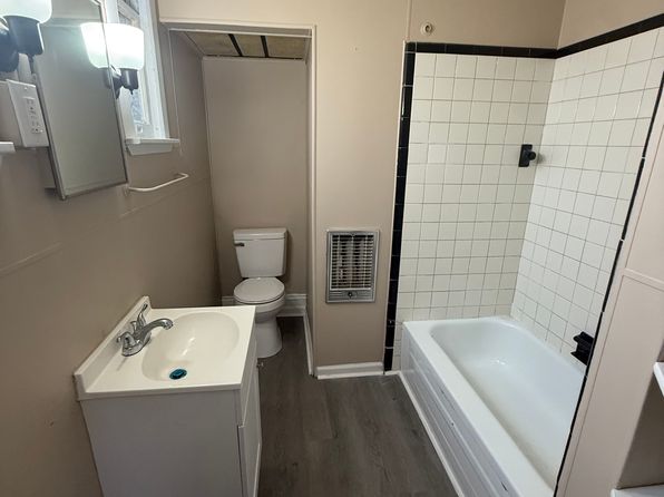 1566 Quarrier St APT C