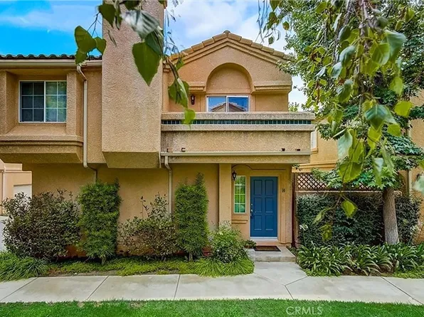 25146 Steinbeck Ave Unit H, Newhall, CA 91381