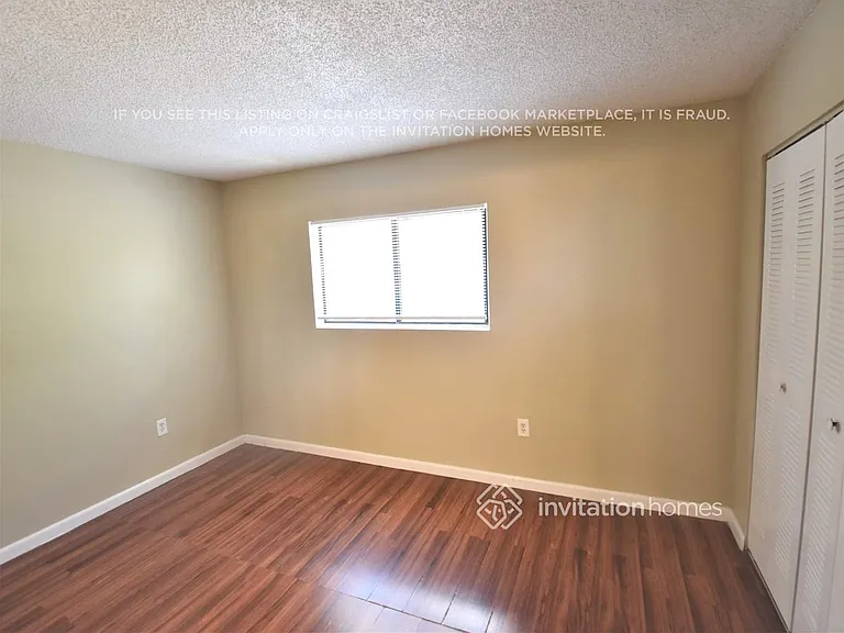 9489 Palm Cir N #9489 — Photo 6