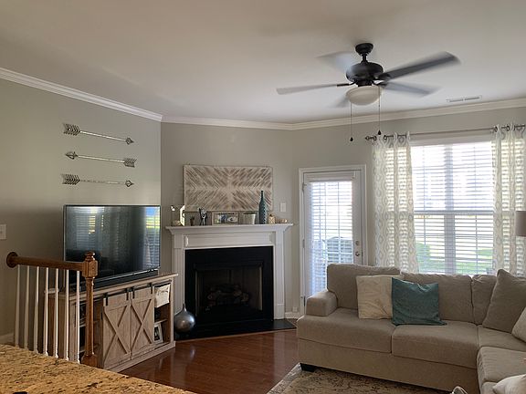 Living room from kitche 