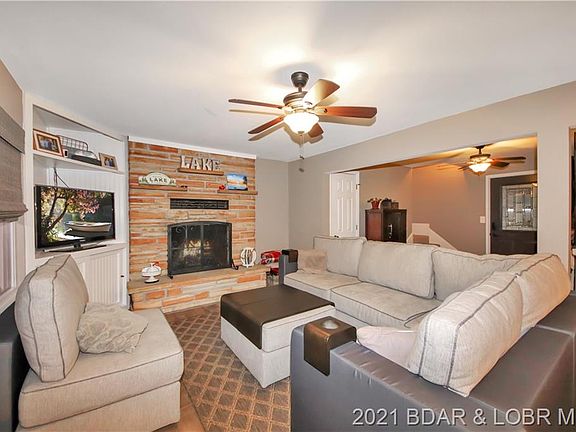 2nd image of 74 Glover Ln