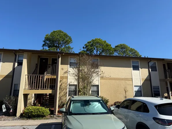 10177 Sailwinds Blvd S, Largo, FL