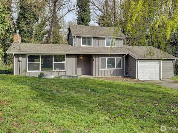 1251 S 230th Street, Des Moines, WA 98198