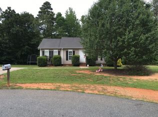 4581 Cherokee Dr, Maiden, NC 28650