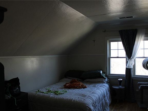 5th image of 253-255 Roosevelt Ave #55