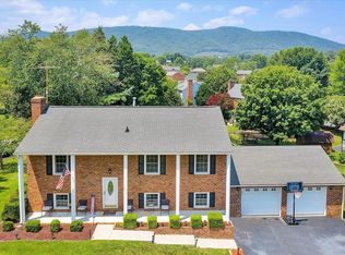 5119 Springer Rd, Roanoke, VA 24012