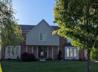 22248 Innsbrook Dr, Northville, MI 48167