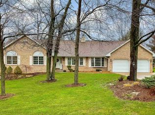 711 Bayside Cir, Metamora, IL