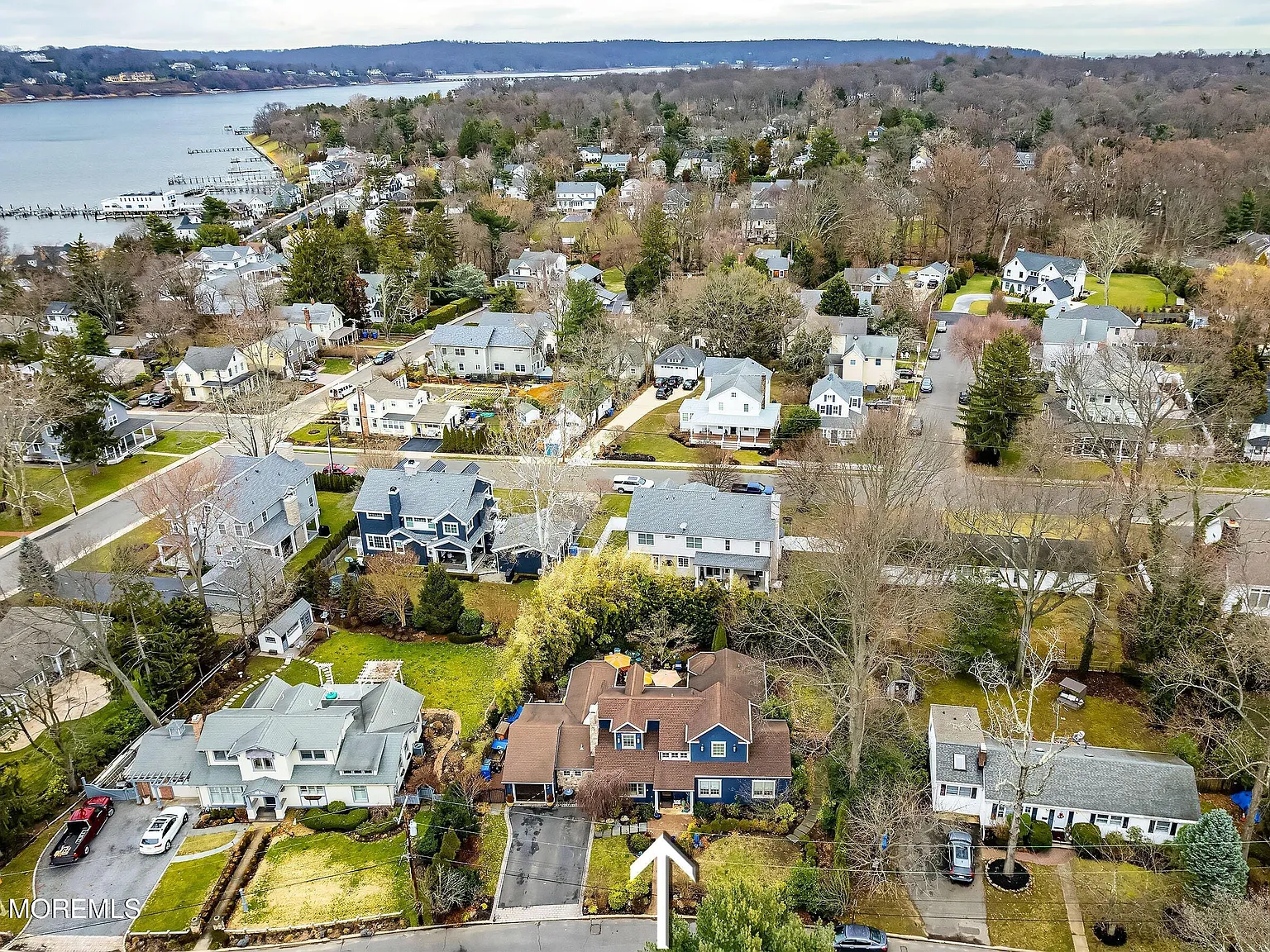 6 bed, 3.5 bath, 3254 sqft, $8,250 — Photo 2