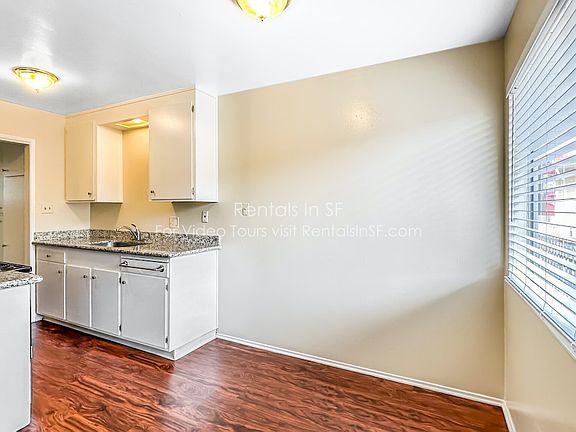 3rd image of 715 Berry Ave #224
