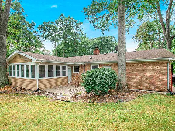 4th image of 53262 Crestview Dr