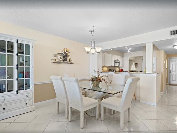 5th image of 6083 Bahia Del Mar Cir APT 263