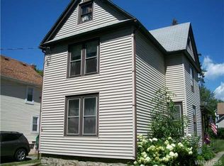 20 Brookfield Pl, Lancaster, NY 14086