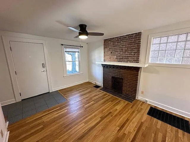 821 W Rich St #821 — Photo 6