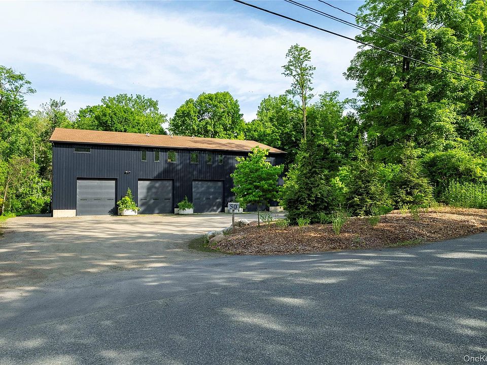 1st image of 50 Old Albany Post Rd N #2