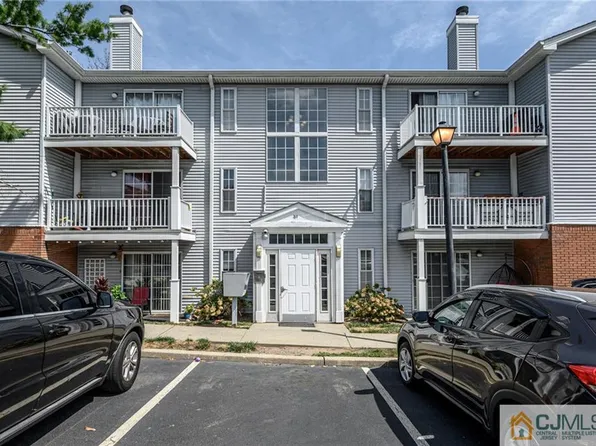 769 Summer Ave APT 3C, Newark, NJ 07104