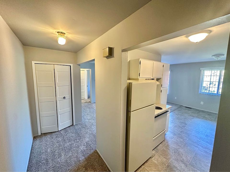 1st image of 28927 Little Mack Ave #204